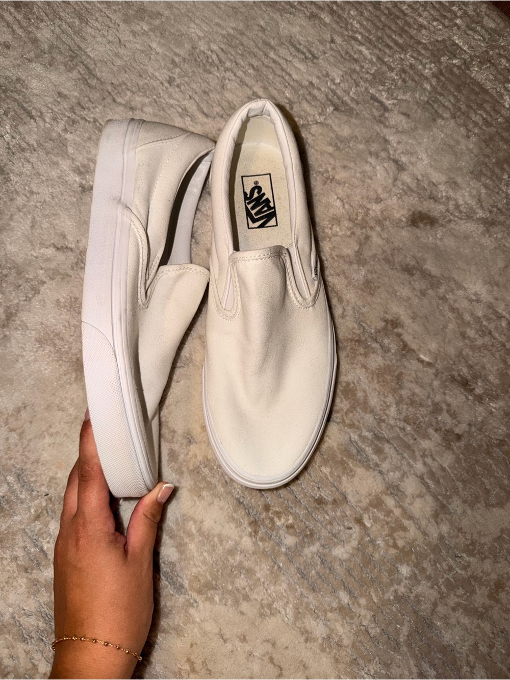GOOD Vans Classic Slip-On Shoe - Picture 5 of 11